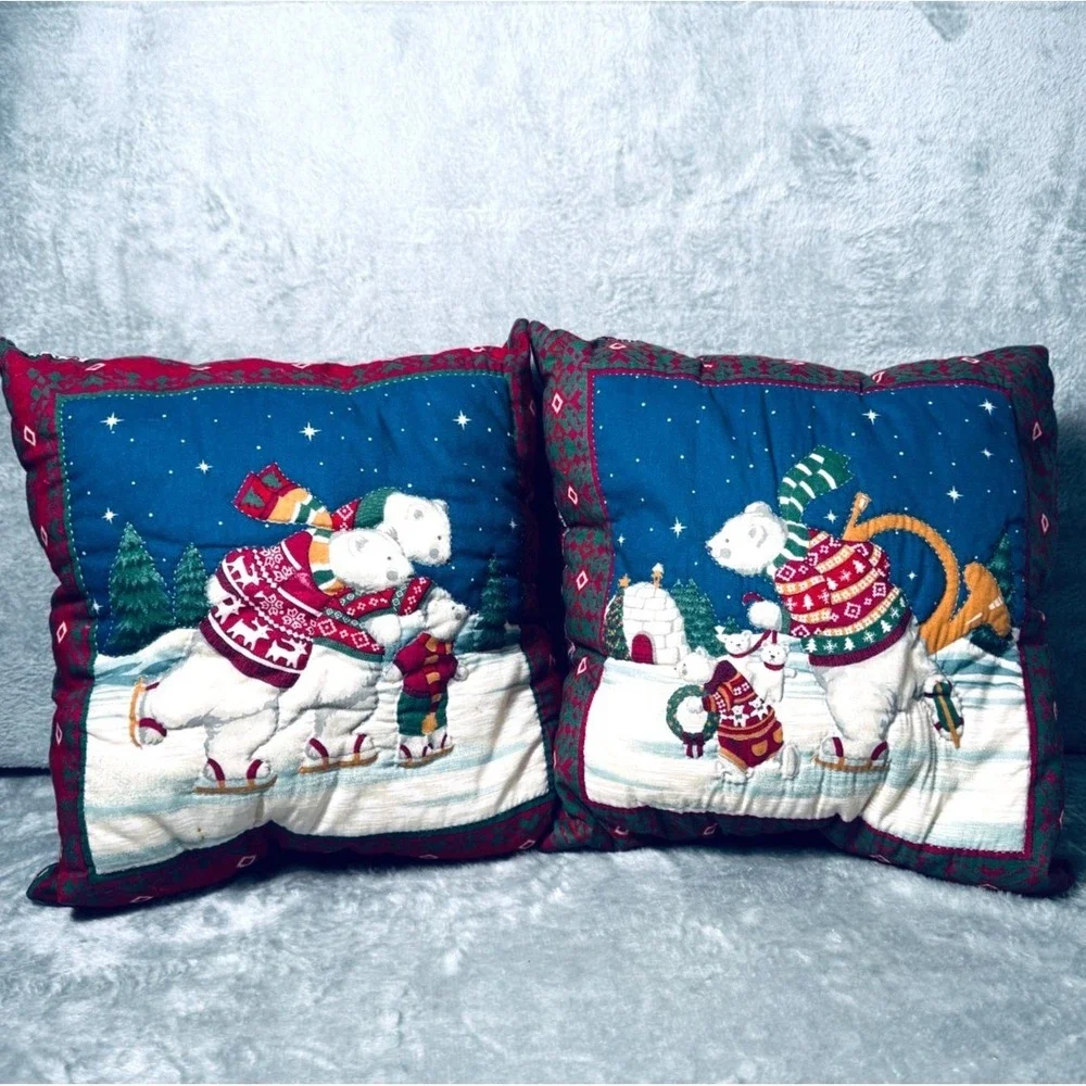 Polar Bear Christmas Vintage Throw Pillows Set of 2‎ Quilted Reversible 12x12